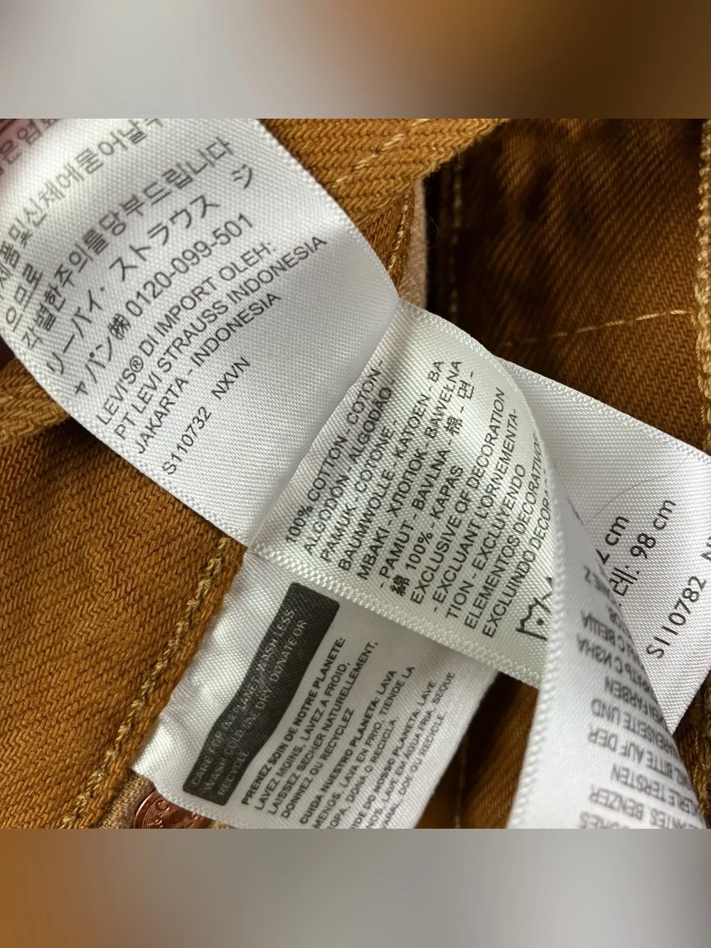 Levis 501 Original Jeans Men’s Size 32x34 Mustard Brown Button Fly NWT!
